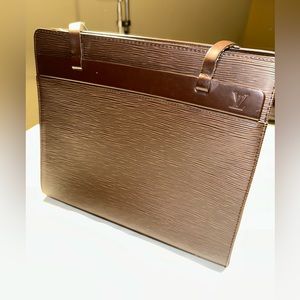 AUTHENTIC Louis Vuitton Epi Croisette Shoulder Tote Bag Brown M5249D LV